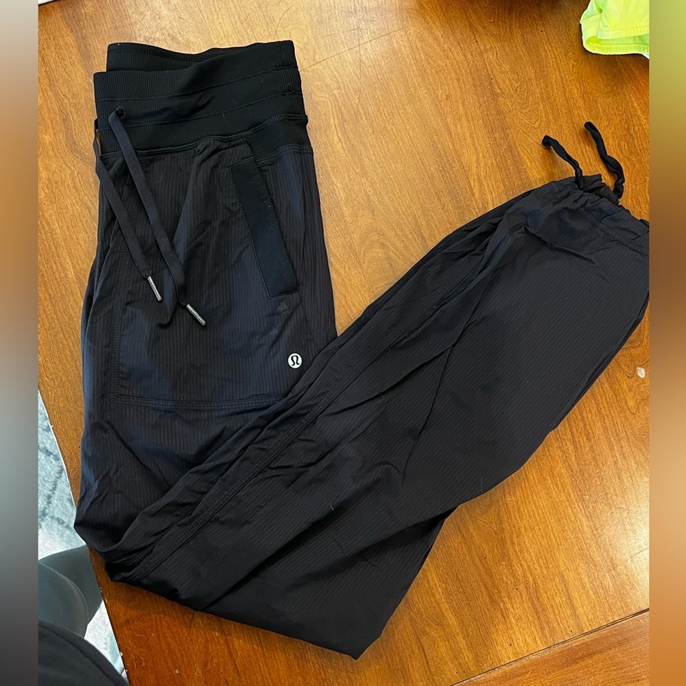lululemon dance studio pant